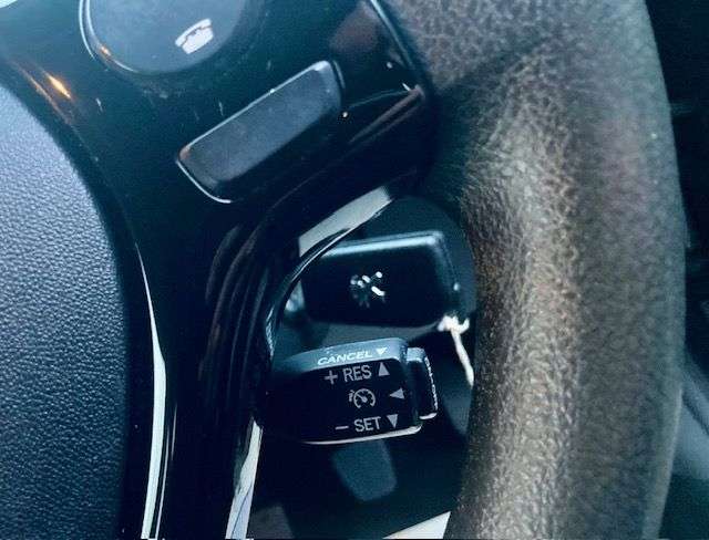 2017 PEUGEOT 108 2017 PEUGEOT 108