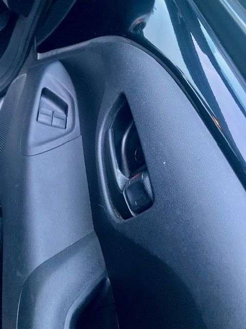 2017 PEUGEOT 108 2017 PEUGEOT 108