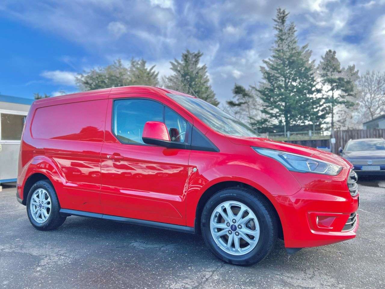 A 2019 FORD TRANSIT CONNECT 1.5TDCI 200 EcoBlue LIMITED P/V 5dr L1 ONE OWNER, 6 SERVICES CAMBELT & WATE A 2019 FORD TRANSIT CONNECT 1.5TDCI 200 EcoBlue LIMITED P/V 5dr L1 ONE OWNER, 6 SERVICES CAMBELT & WATE