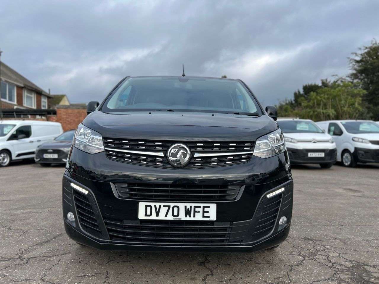 A 2020 VAUXHALL VIVARO 2.0D Turbo 3100 SPORTIVE P/V 6dr L2H1 FINE EXAMPLE, 5 SERVICE STAMPS A 2020 VAUXHALL VIVARO 2.0D Turbo 3100 SPORTIVE P/V 6dr L2H1 FINE EXAMPLE, 5 SERVICE STAMPS