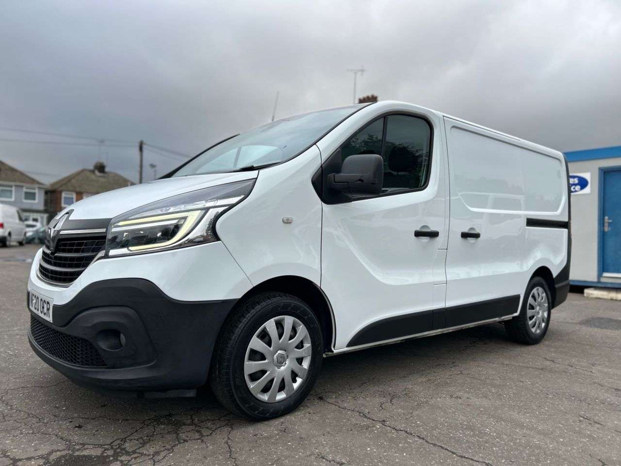 A 2020 RENAULT TRAFIC 2.0dCi ENERGY SL30 BUSINESS P/V 5dr SWB L1H1 ONE OWNER, 2 SERVICES A 2020 RENAULT TRAFIC 2.0dCi ENERGY SL30 BUSINESS P/V 5dr SWB L1H1 ONE OWNER, 2 SERVICES