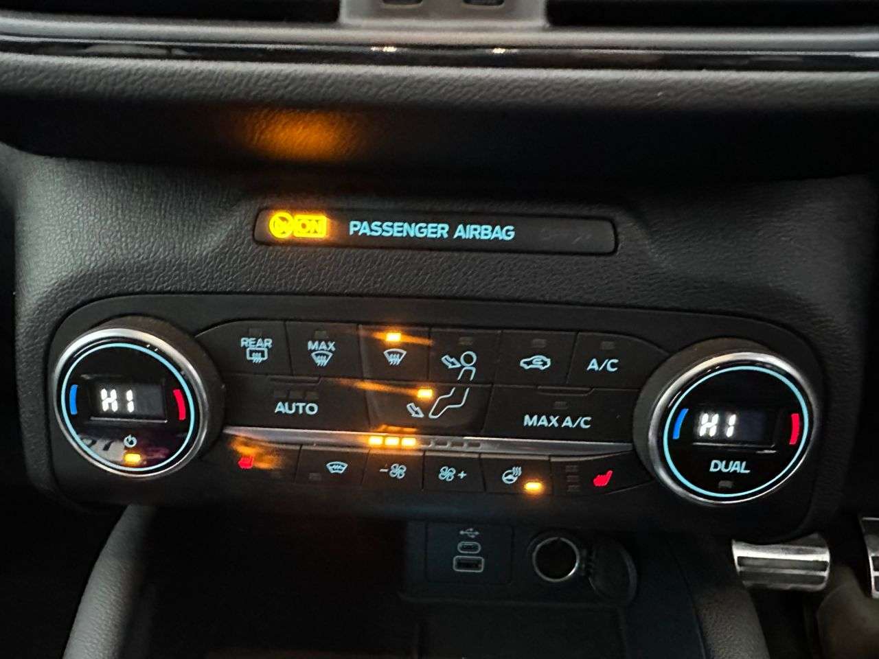 2022 FORD KUGA 2022 FORD KUGA