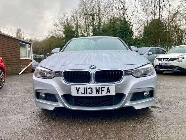 A 2013 BMW 3 SERIES 2.0 320d M SPORT 4dr DIESEL AUTOMATIC (s/s) (184 ps) A 2013 BMW 3 SERIES 2.0 320d M SPORT 4dr DIESEL AUTOMATIC (s/s) (184 ps)