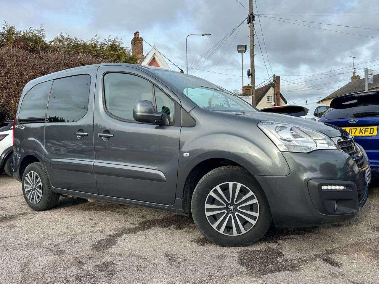 A 2019 PEUGEOT PARTNER TEPEE 1.6BLUEHDI ACTIVE MPV 5dr WAV DIESEL MANUAL EURO 6 (s/s) (100 ps) WHEELCHAI A 2019 PEUGEOT PARTNER TEPEE 1.6BLUEHDI ACTIVE MPV 5dr WAV DIESEL MANUAL EURO 6 (s/s) (100 ps) WHEELCHAI