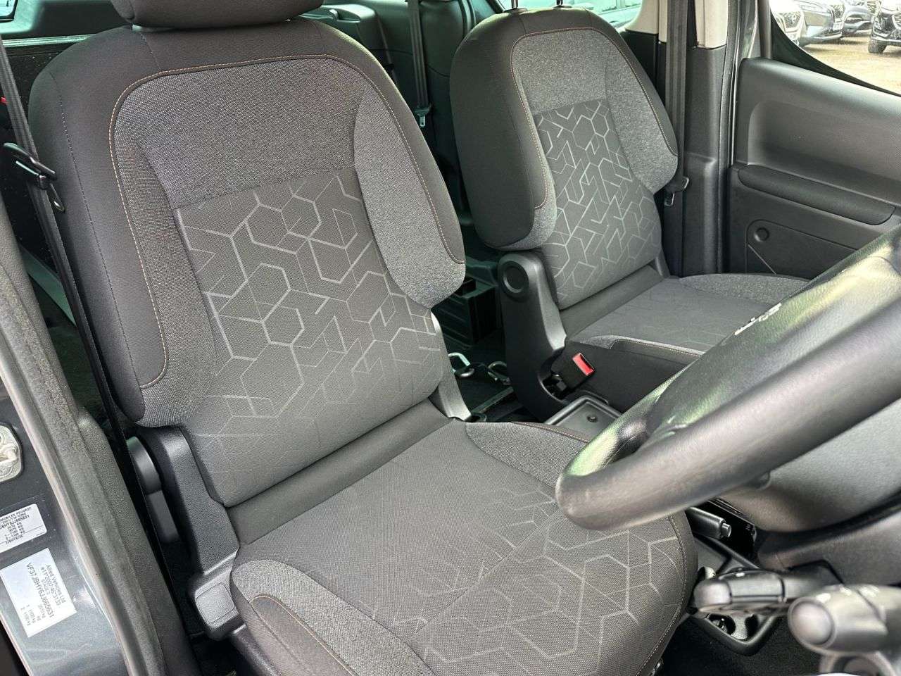 2019 PEUGEOT PARTNER TEPEE 2019 PEUGEOT PARTNER TEPEE