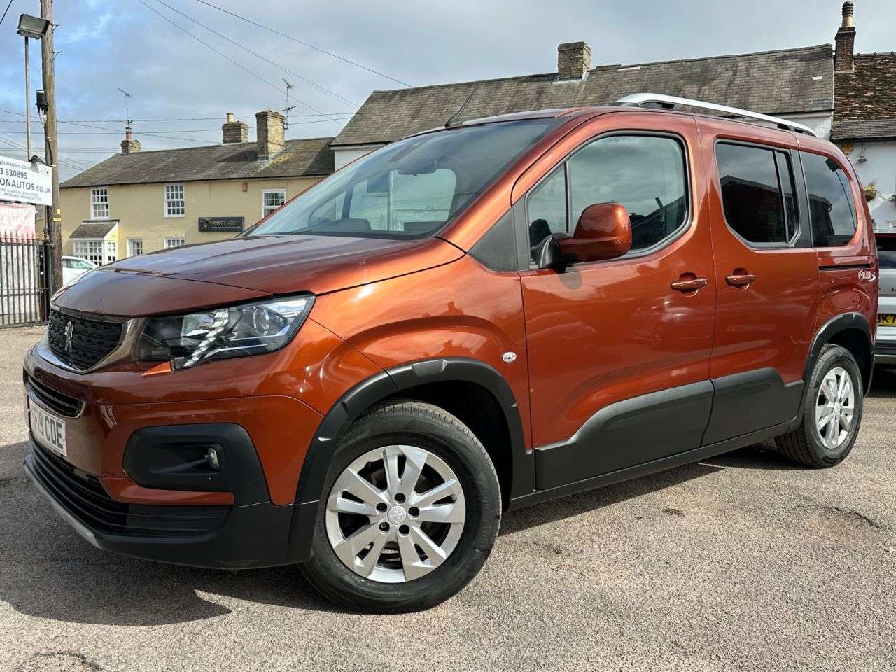 A 2019 PEUGEOT RIFTER 1.5 BLUEHDI ALLURE STANDARD WAV MPV 5dr DIESEL MANUAL EURO 6 WHEELCHAIR ACC A 2019 PEUGEOT RIFTER 1.5 BLUEHDI ALLURE STANDARD WAV MPV 5dr DIESEL MANUAL EURO 6 WHEELCHAIR ACC