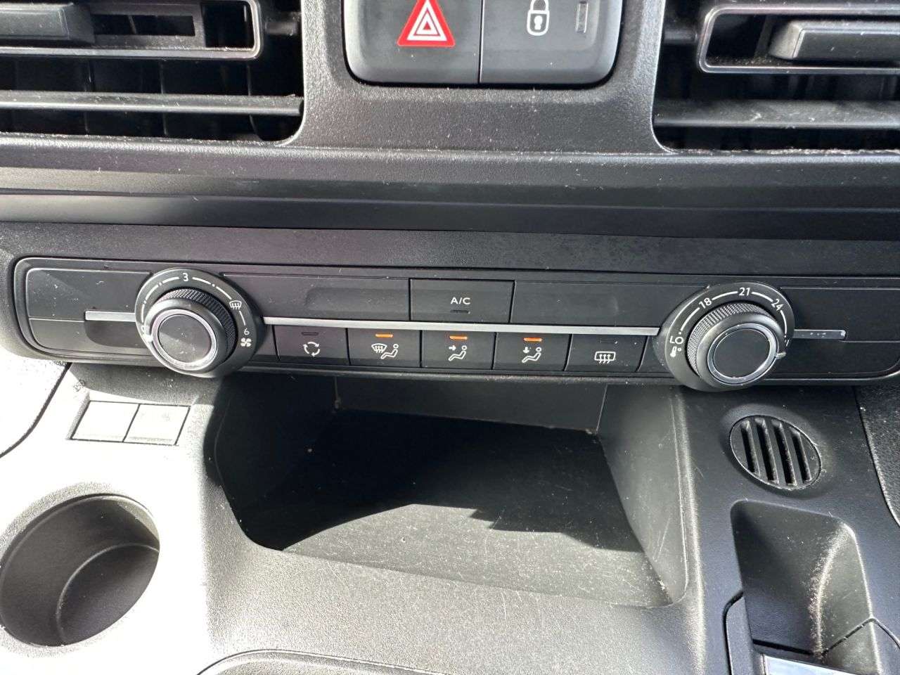 2019 PEUGEOT RIFTER 2019 PEUGEOT RIFTER