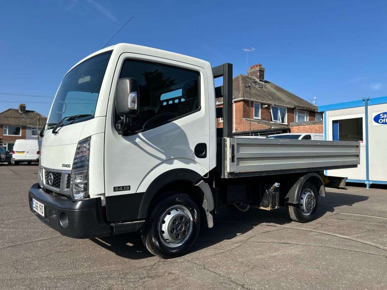 A 2016 NISSAN NT400 CABSTAR 3.0dCi 34.13 DROPSIDE 2dr L1 (SRW) *NO VAT* LOW MILEAGE EXAMPLE *NO VAT* A 2016 NISSAN NT400 CABSTAR 3.0dCi 34.13 DROPSIDE 2dr L1 (SRW) *NO VAT* LOW MILEAGE EXAMPLE *NO VAT*