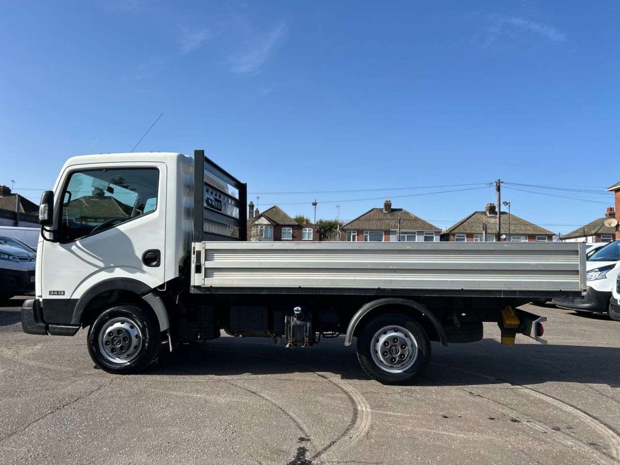 2016 NISSAN NT400 CABSTAR 2016 NISSAN NT400 CABSTAR