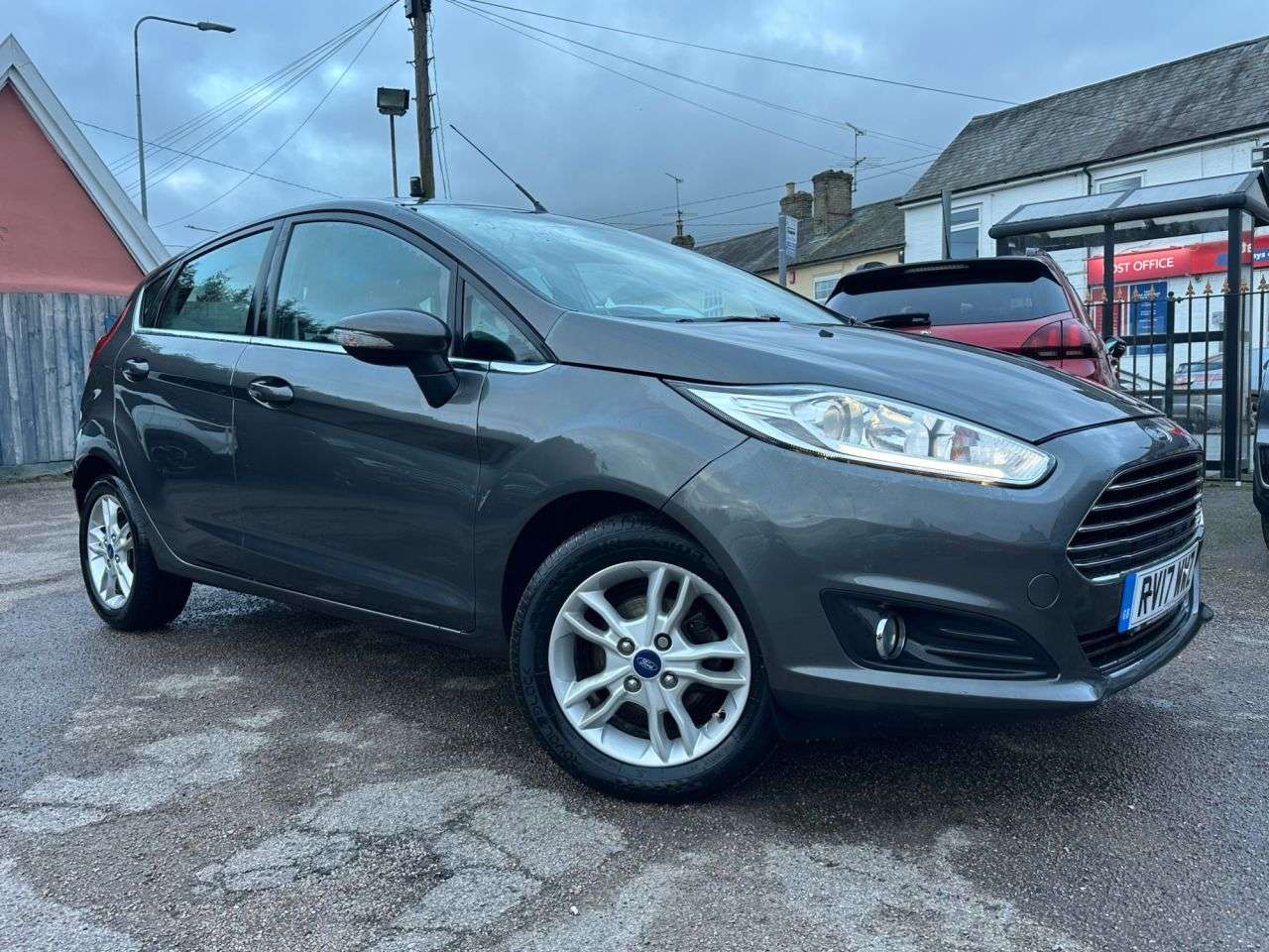 A 2017 FORD FIESTA 1.0T ECOBOOST ZETEC HATCHBACK 5dr EURO 6 (s/s) (100 ps) WITH SERVICE HISTOR A 2017 FORD FIESTA 1.0T ECOBOOST ZETEC HATCHBACK 5dr EURO 6 (s/s) (100 ps) WITH SERVICE HISTOR