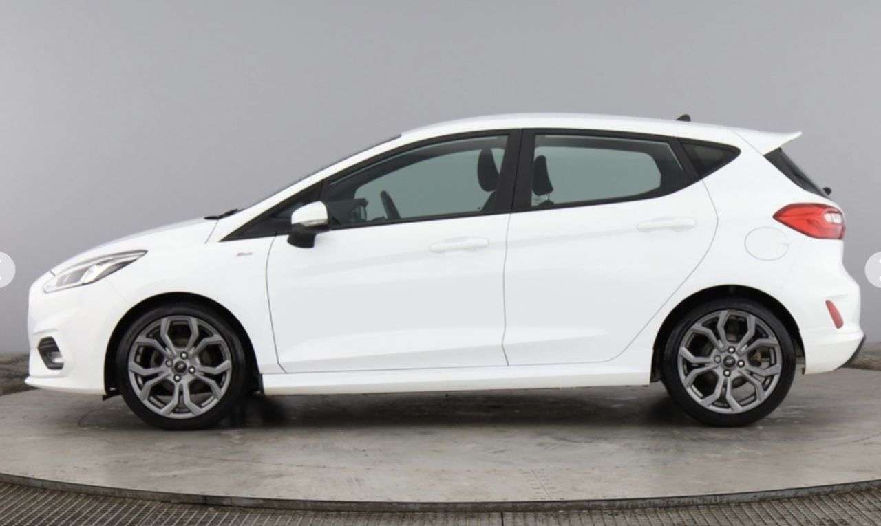 A 2018 FORD FIESTA 1.0T ECOBOOST GPF ST-LINE HATCHBACK 5dr PETROL EURO 6 (s/s) (140 ps) DUE IN A 2018 FORD FIESTA 1.0T ECOBOOST GPF ST-LINE HATCHBACK 5dr PETROL EURO 6 (s/s) (140 ps) DUE IN