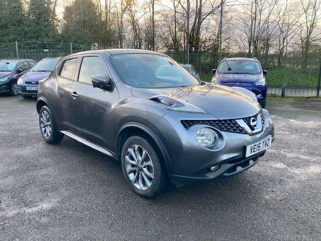 A 2015 NISSAN JUKE 1.5 dCi TEKNA SUV 5dr DIESEL EURO 6 (s/s) (110 ps) WITH SERVICE HISTORY A 2015 NISSAN JUKE 1.5 dCi TEKNA SUV 5dr DIESEL EURO 6 (s/s) (110 ps) WITH SERVICE HISTORY