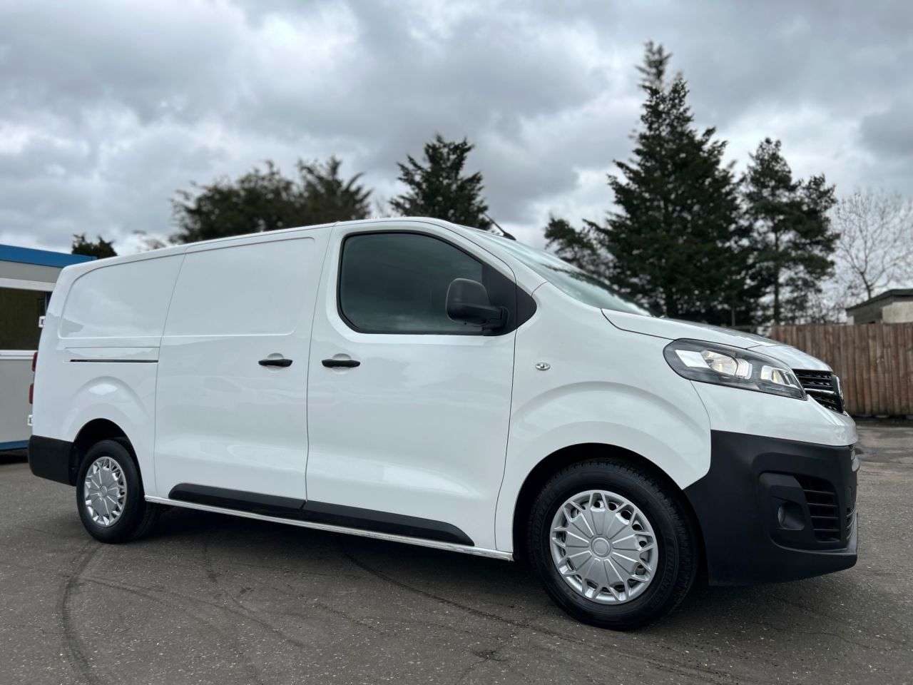 A 2021 VAUXHALL VIVARO 1.5D Turbo 2900 DYNAMIC P/V 6dr L2H1 LOW MILEAGE FINE EXAMPLE A 2021 VAUXHALL VIVARO 1.5D Turbo 2900 DYNAMIC P/V 6dr L2H1 LOW MILEAGE FINE EXAMPLE
