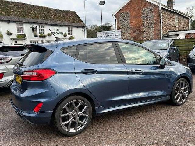 2022 FORD FIESTA 2022 FORD FIESTA