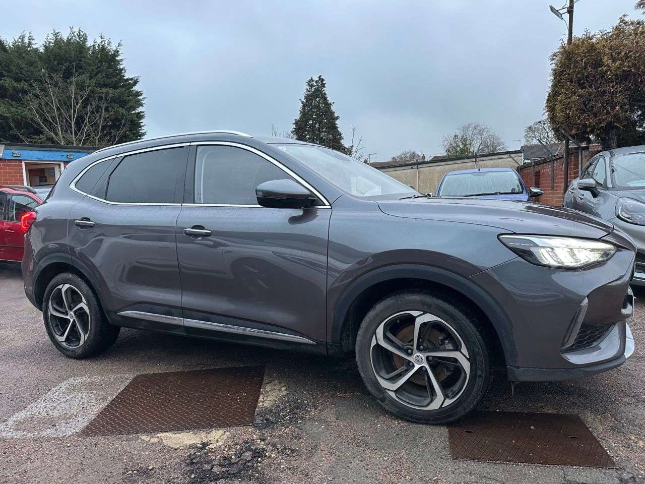 A 2023 MG MG HS 1.5 T-GDI TROPHY SUV 5dr PETROL EURO 6 (s/s) (162 ps) WITH SERVICE HISTORY A 2023 MG MG HS 1.5 T-GDI TROPHY SUV 5dr PETROL EURO 6 (s/s) (162 ps) WITH SERVICE HISTORY