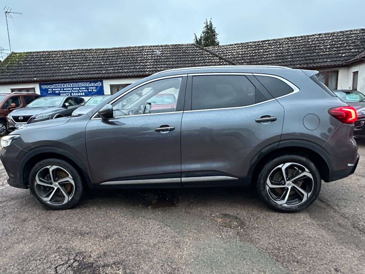 A 2023 MG MG HS 1.5 T-GDI TROPHY SUV 5dr PETROL EURO 6 (s/s) (162 ps) WITH SERVICE HISTORY A 2023 MG MG HS 1.5 T-GDI TROPHY SUV 5dr PETROL EURO 6 (s/s) (162 ps) WITH SERVICE HISTORY