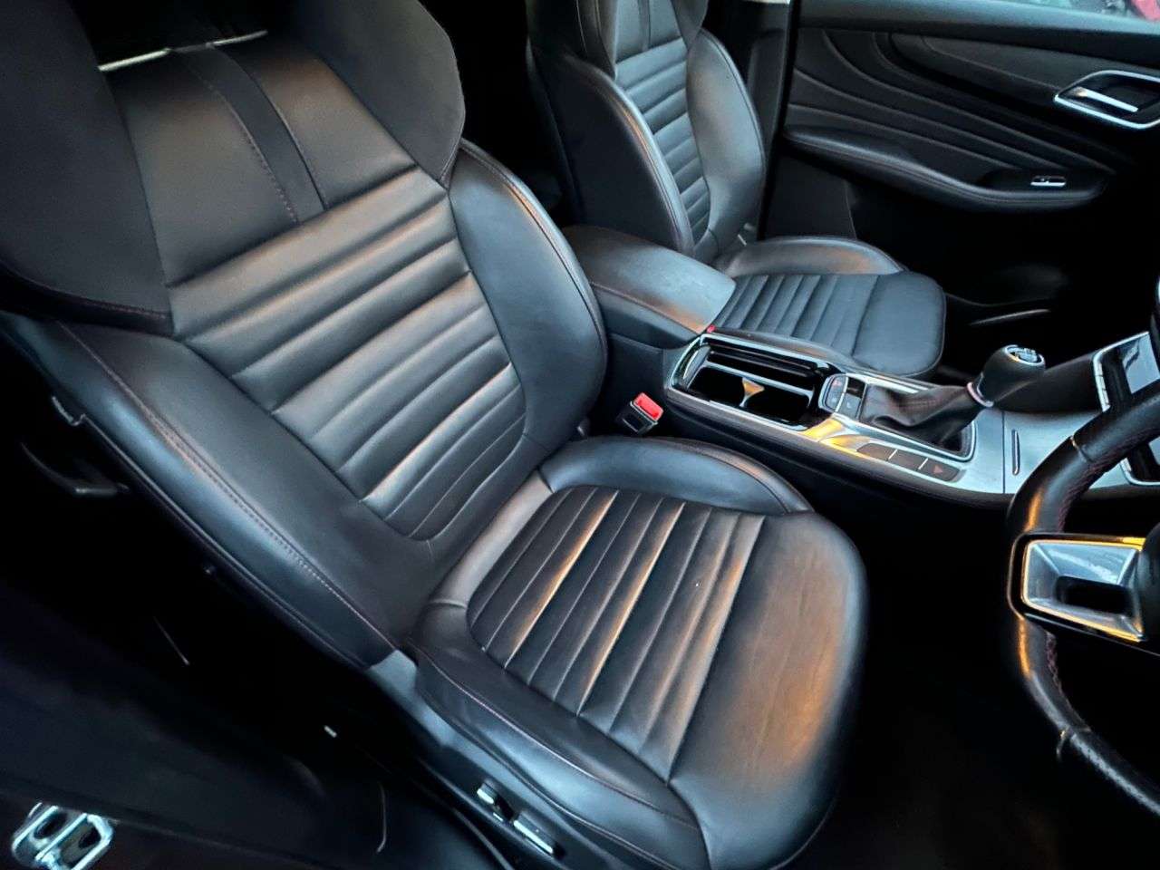 2023 MG MG HS 2023 MG MG HS