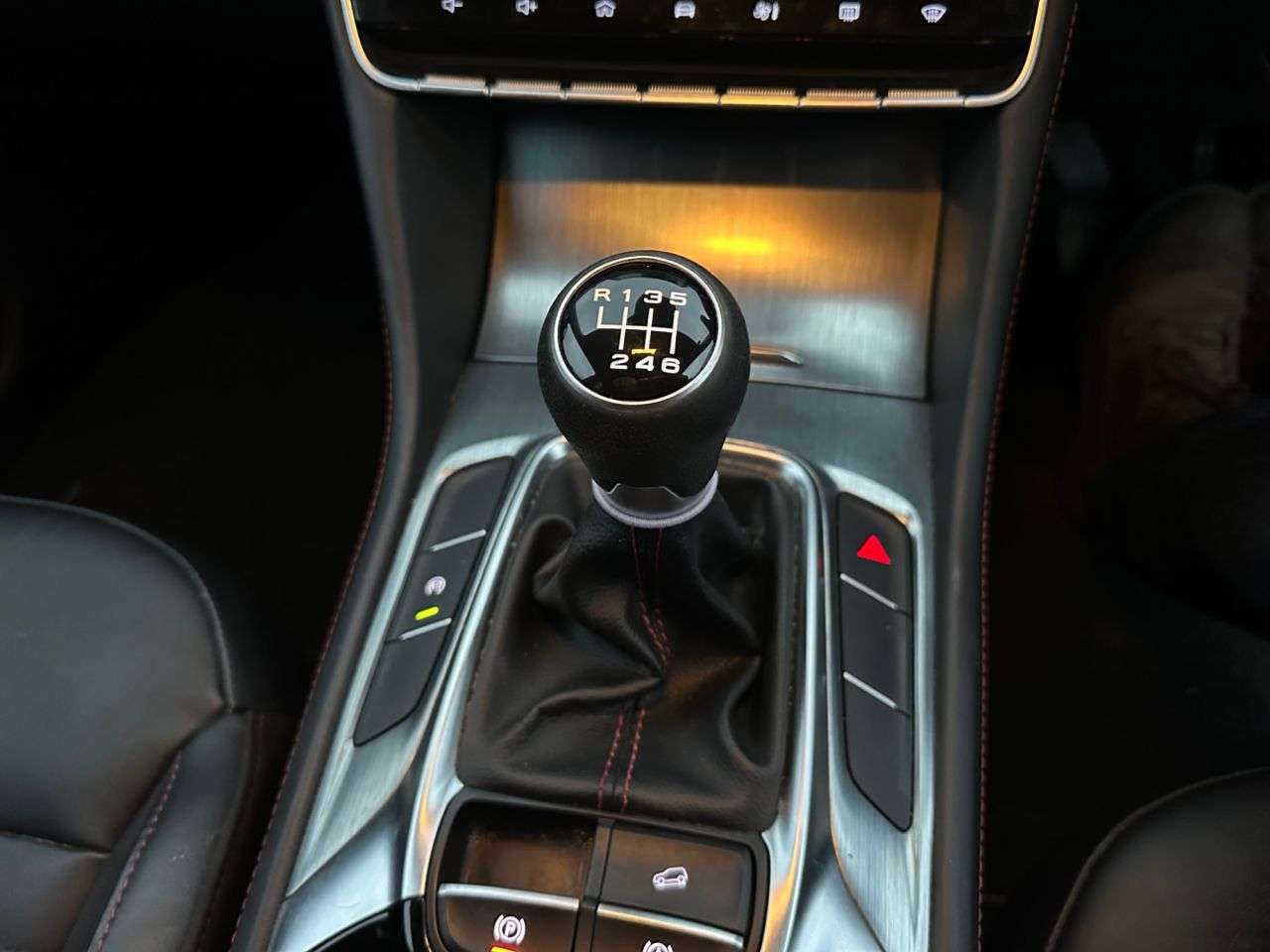 2023 MG MG HS 2023 MG MG HS