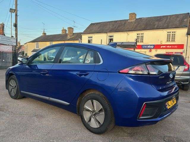 2022 HYUNDAI IONIQ 2022 HYUNDAI IONIQ