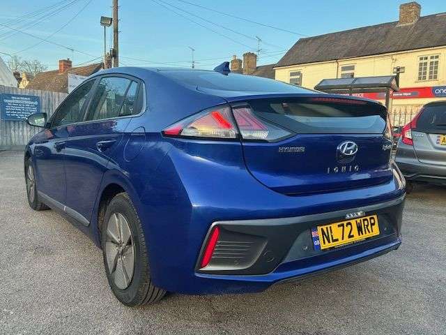 2022 HYUNDAI IONIQ 2022 HYUNDAI IONIQ