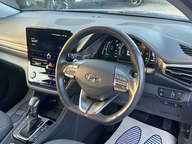 2022 HYUNDAI IONIQ 2022 HYUNDAI IONIQ