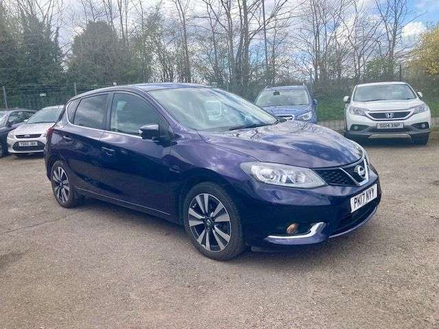 A 2017 NISSAN PULSAR 1.2 DIG-T TEKNA HATCHBACK 5dr PETROL XTRON AUTOMATIC EURO 6 (s/s) (115 ps) A 2017 NISSAN PULSAR 1.2 DIG-T TEKNA HATCHBACK 5dr PETROL XTRON AUTOMATIC EURO 6 (s/s) (115 ps)