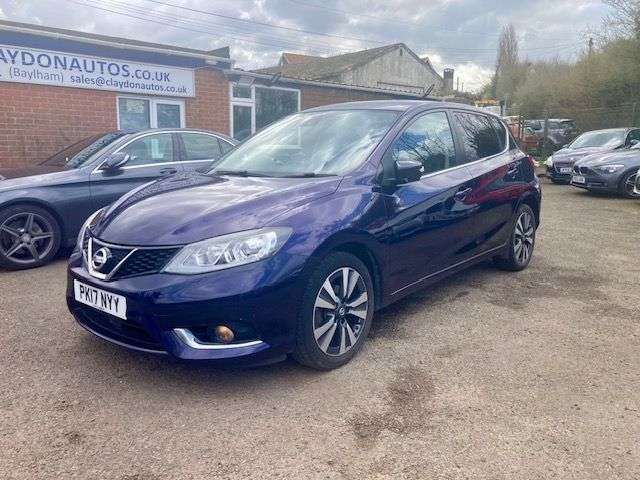 A 2017 NISSAN PULSAR 1.2 DIG-T TEKNA HATCHBACK 5dr PETROL XTRON AUTOMATIC EURO 6 (s/s) (115 ps) A 2017 NISSAN PULSAR 1.2 DIG-T TEKNA HATCHBACK 5dr PETROL XTRON AUTOMATIC EURO 6 (s/s) (115 ps)