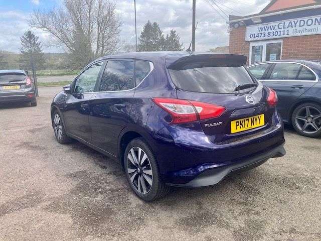 A 2017 NISSAN PULSAR 1.2 DIG-T TEKNA HATCHBACK 5dr PETROL XTRON AUTOMATIC EURO 6 (s/s) (115 ps) A 2017 NISSAN PULSAR 1.2 DIG-T TEKNA HATCHBACK 5dr PETROL XTRON AUTOMATIC EURO 6 (s/s) (115 ps)