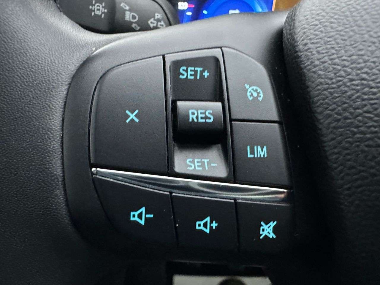 2023 FORD KUGA 2023 FORD KUGA