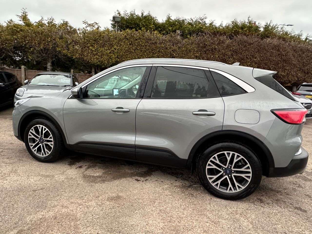 2023 FORD KUGA 2023 FORD KUGA