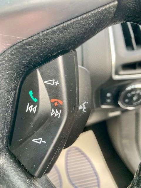 2011 FORD FOCUS 2011 FORD FOCUS