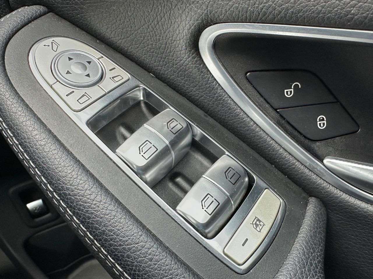 2017 MERCEDES-BENZ C-CLASS 2017 MERCEDES-BENZ C-CLASS