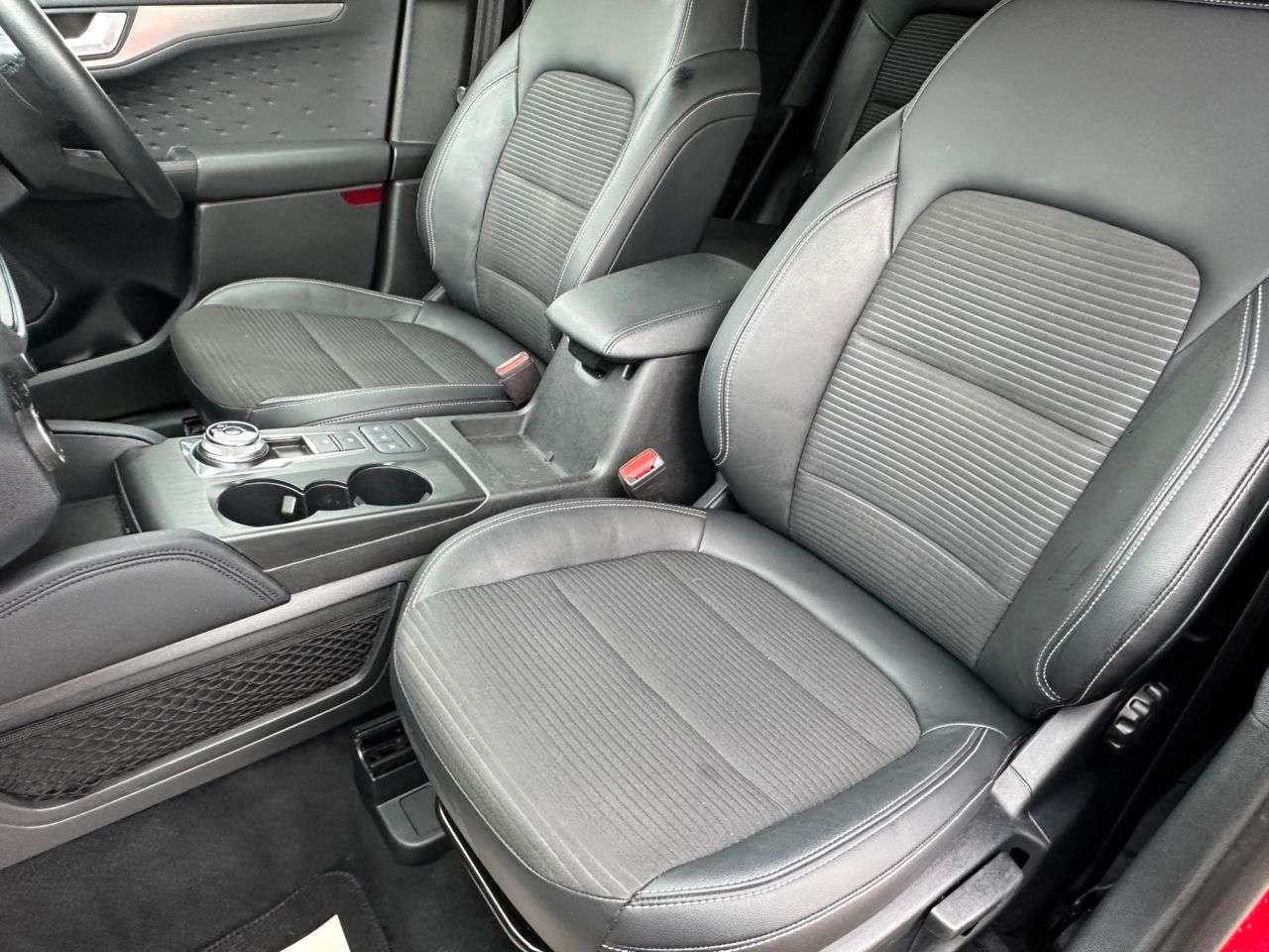 2021 FORD KUGA 2021 FORD KUGA