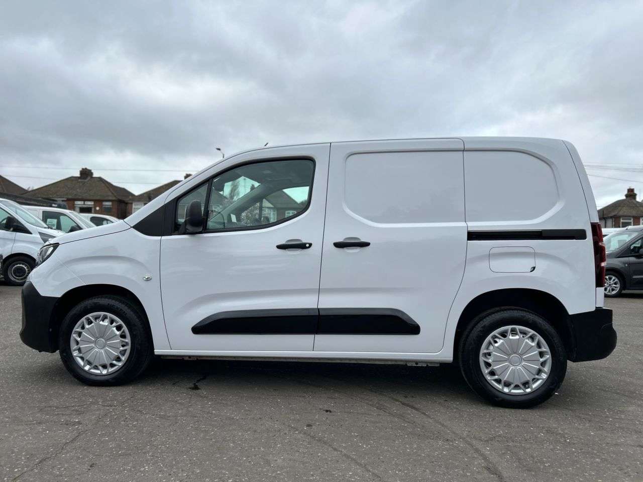 2024 VAUXHALL COMBO 2024 VAUXHALL COMBO