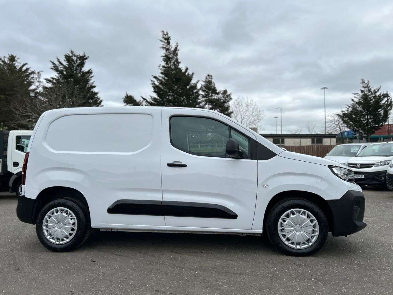 2024 VAUXHALL COMBO 2024 VAUXHALL COMBO