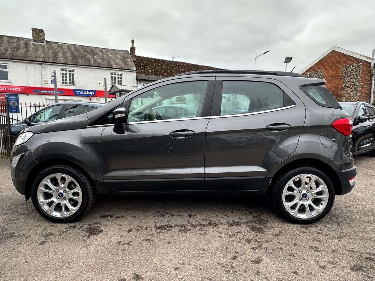 A 2023 FORD ECOSPORT 1.0T ECOBOOST GPF TITANIUM SUV 5dr PETROL MANUAL EURO 6 (s/s) (125 ps) A 2023 FORD ECOSPORT 1.0T ECOBOOST GPF TITANIUM SUV 5dr PETROL MANUAL EURO 6 (s/s) (125 ps)