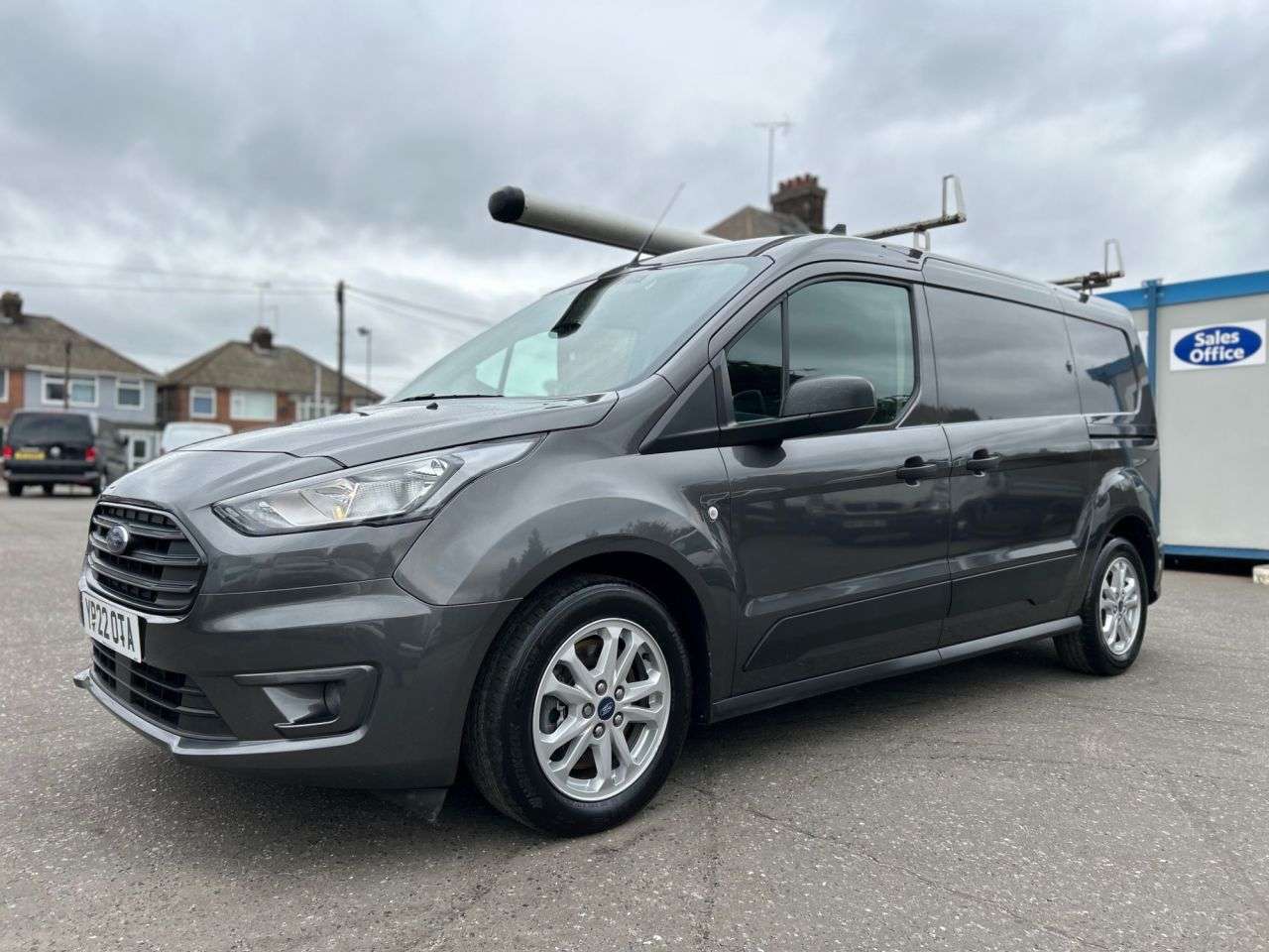 A 2022 FORD TRANSIT CONNECT 1.5TDCI 250 EcoBlue TREND P/V 5DR L2 ONE OWNER, 4 SERVICES A 2022 FORD TRANSIT CONNECT 1.5TDCI 250 EcoBlue TREND P/V 5DR L2 ONE OWNER, 4 SERVICES