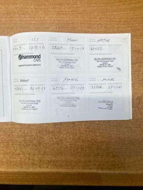 A 2015 NISSAN JUKE 1.5 dCi TEKNA SUV 5dr DIESEL MANUAL (s/s) (110 ps) WITH SERVICE HISTORY A 2015 NISSAN JUKE 1.5 dCi TEKNA SUV 5dr DIESEL MANUAL (s/s) (110 ps) WITH SERVICE HISTORY