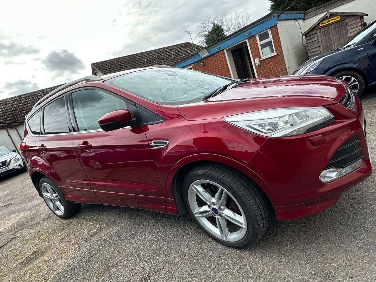 A 2015 FORD KUGA 1.5T ECOBOOST TITANIUM X SPORT SUV 5dr PETROL AUTOMATIC AWD EURO 6 (s/s) (1 A 2015 FORD KUGA 1.5T ECOBOOST TITANIUM X SPORT SUV 5dr PETROL AUTOMATIC AWD EURO 6 (s/s) (1