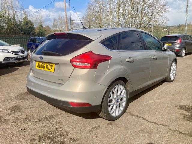 A 2016 FORD FOCUS 1.0T ECOBOOST TITANIUM X HATCHBACK 5dr EURO 6 (s/s) (125 ps) RECON ENGINE N A 2016 FORD FOCUS 1.0T ECOBOOST TITANIUM X HATCHBACK 5dr EURO 6 (s/s) (125 ps) RECON ENGINE N