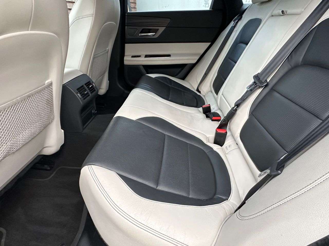 2016 JAGUAR XF 2016 JAGUAR XF