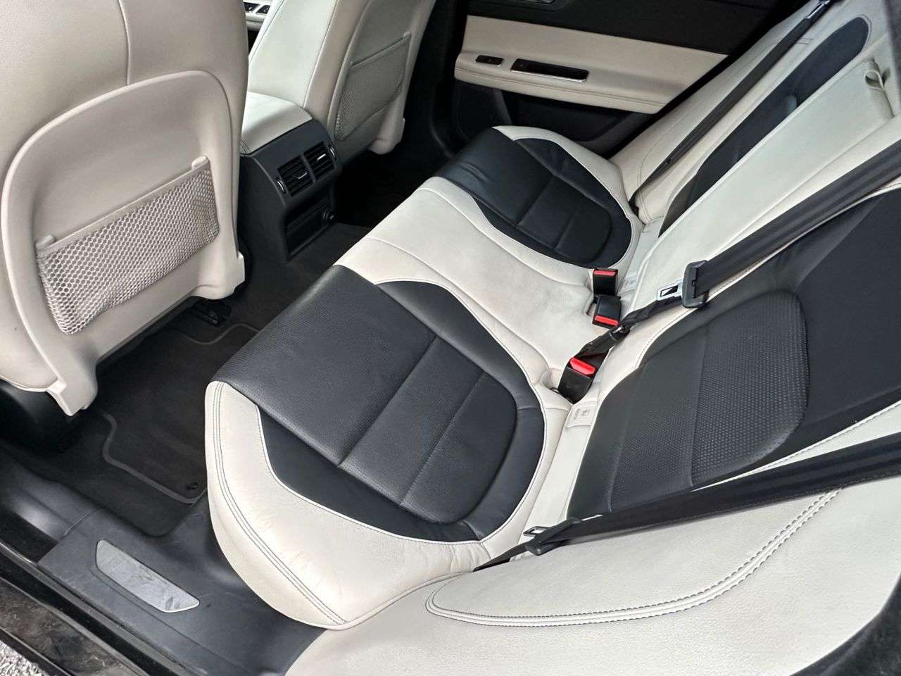 2016 JAGUAR XF 2016 JAGUAR XF