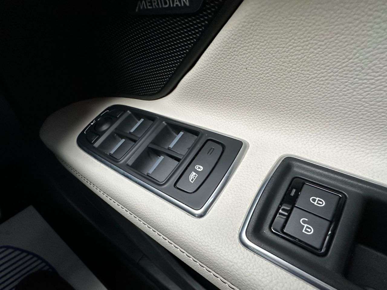 2016 JAGUAR XF 2016 JAGUAR XF