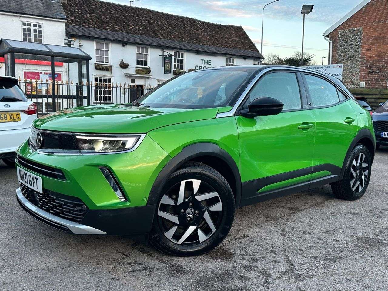 A 2021 VAUXHALL MOKKA ELECTRIC 50kWh ELITE NAV PREMIUM SUV 5dr ELECTRIC AUTOMATIC (136 ps) A 2021 VAUXHALL MOKKA ELECTRIC 50kWh ELITE NAV PREMIUM SUV 5dr ELECTRIC AUTOMATIC (136 ps)