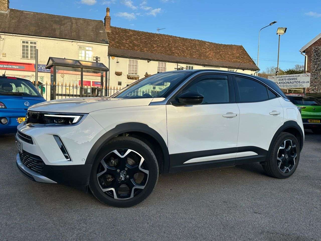 A 2023 VAUXHALL MOKKA ELECTRIC 50kWh ULTIMATE SUV 5dr ELECTRIC AUTOMATIC (136 ps) LOW MILEAGE EXAMPLE A 2023 VAUXHALL MOKKA ELECTRIC 50kWh ULTIMATE SUV 5dr ELECTRIC AUTOMATIC (136 ps) LOW MILEAGE EXAMPLE
