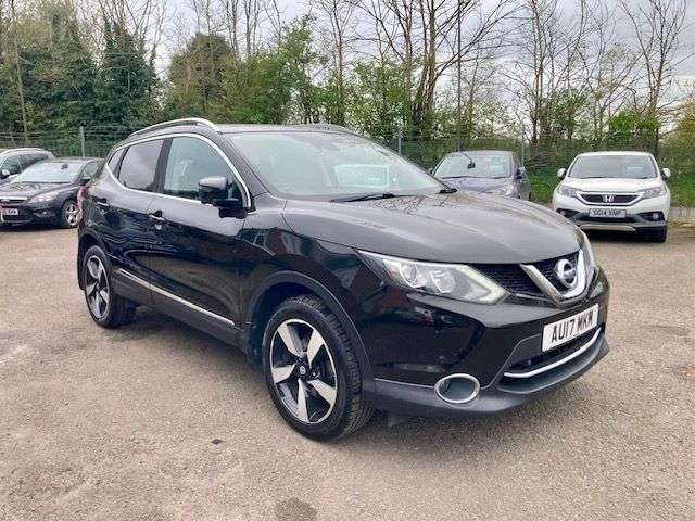 A 2017 NISSAN QASHQAI 1.6 dCi N-CONNECTA SUV 5dr DiIESEL MANUAL2WD EURO 6 (s/s) (130 ps) A 2017 NISSAN QASHQAI 1.6 dCi N-CONNECTA SUV 5dr DiIESEL MANUAL2WD EURO 6 (s/s) (130 ps)