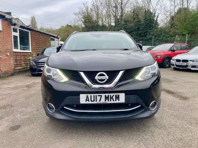 A 2017 NISSAN QASHQAI 1.6 dCi N-CONNECTA SUV 5dr DiIESEL MANUAL2WD EURO 6 (s/s) (130 ps) A 2017 NISSAN QASHQAI 1.6 dCi N-CONNECTA SUV 5dr DiIESEL MANUAL2WD EURO 6 (s/s) (130 ps)