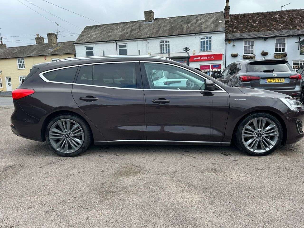 A 2019 FORD FOCUS 2.0 ECOBLUE VIGNALE ESTATE 5dr DIESEL AUTOMATIC EURO 6 (s/s) (150 ps) A 2019 FORD FOCUS 2.0 ECOBLUE VIGNALE ESTATE 5dr DIESEL AUTOMATIC EURO 6 (s/s) (150 ps)