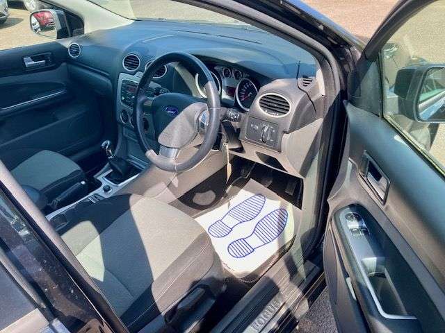 2010 FORD FOCUS 2010 FORD FOCUS