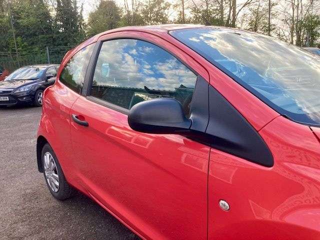 2011 FORD KA 2011 FORD KA